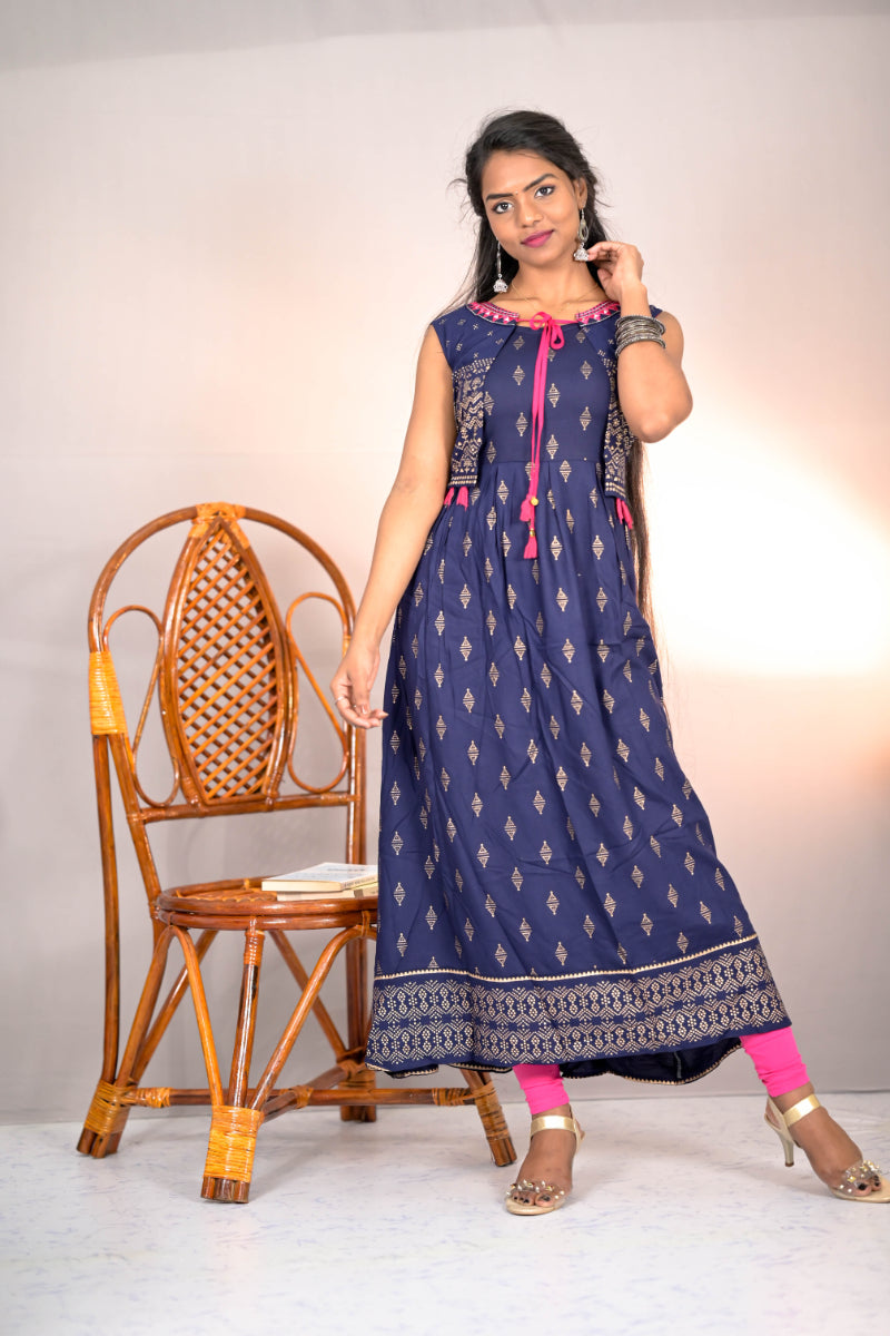 Blue Chanderi Thread Work Kurti – Siri