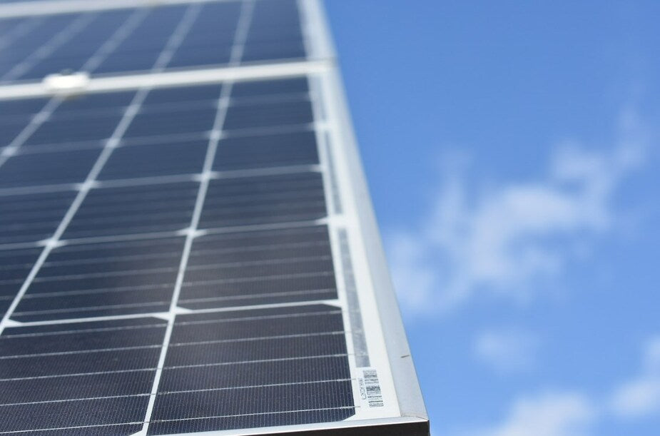 El funcionamiento de una instalación fotovoltaica parte del efecto fotovoltaico