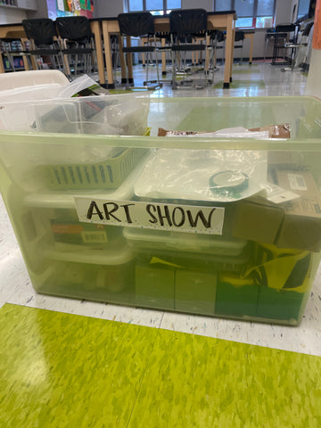 art show to go bin