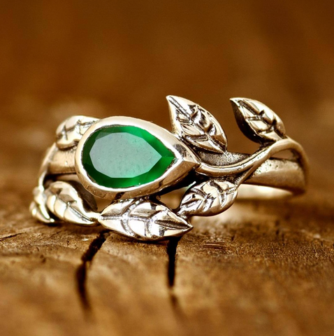 Genuine gemstone green onyx and .925 sterling silver leaves ring for women available at Boho Magic