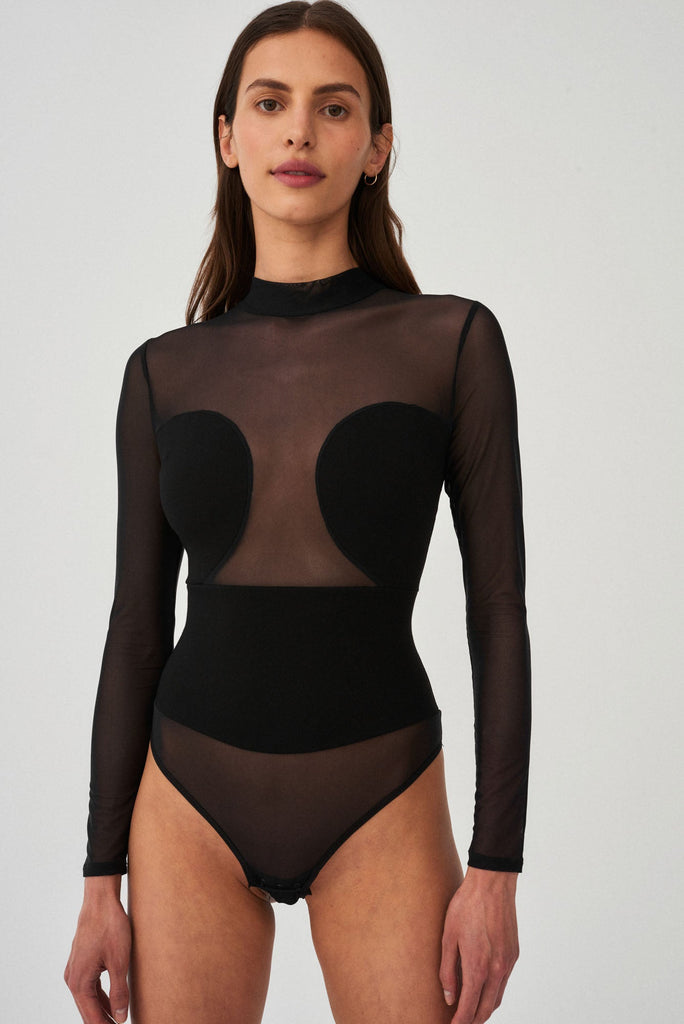 Replying to @nikatrib RUN to  for this bodysuit!! it's so