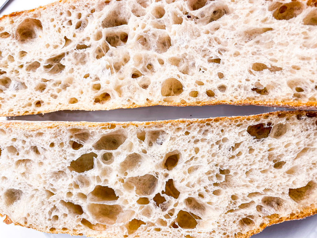 Por qué le salen hoyitos al pan