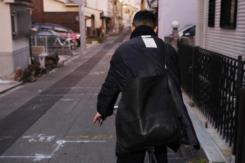 Leather shoulder bag black <XL> zawa shoulder zawacoffee