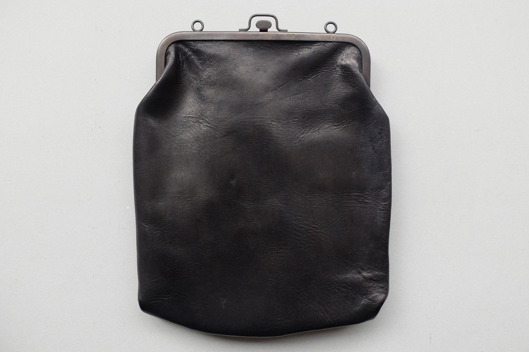 高見澤篤 six-clothing 鹿革　ジビエ革 frameporch flameporch brass shoulderbag