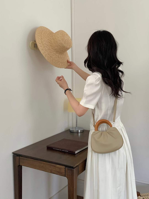 Mini Wood Handle Purse Crossbody Bag (Curve Bottom): Beige