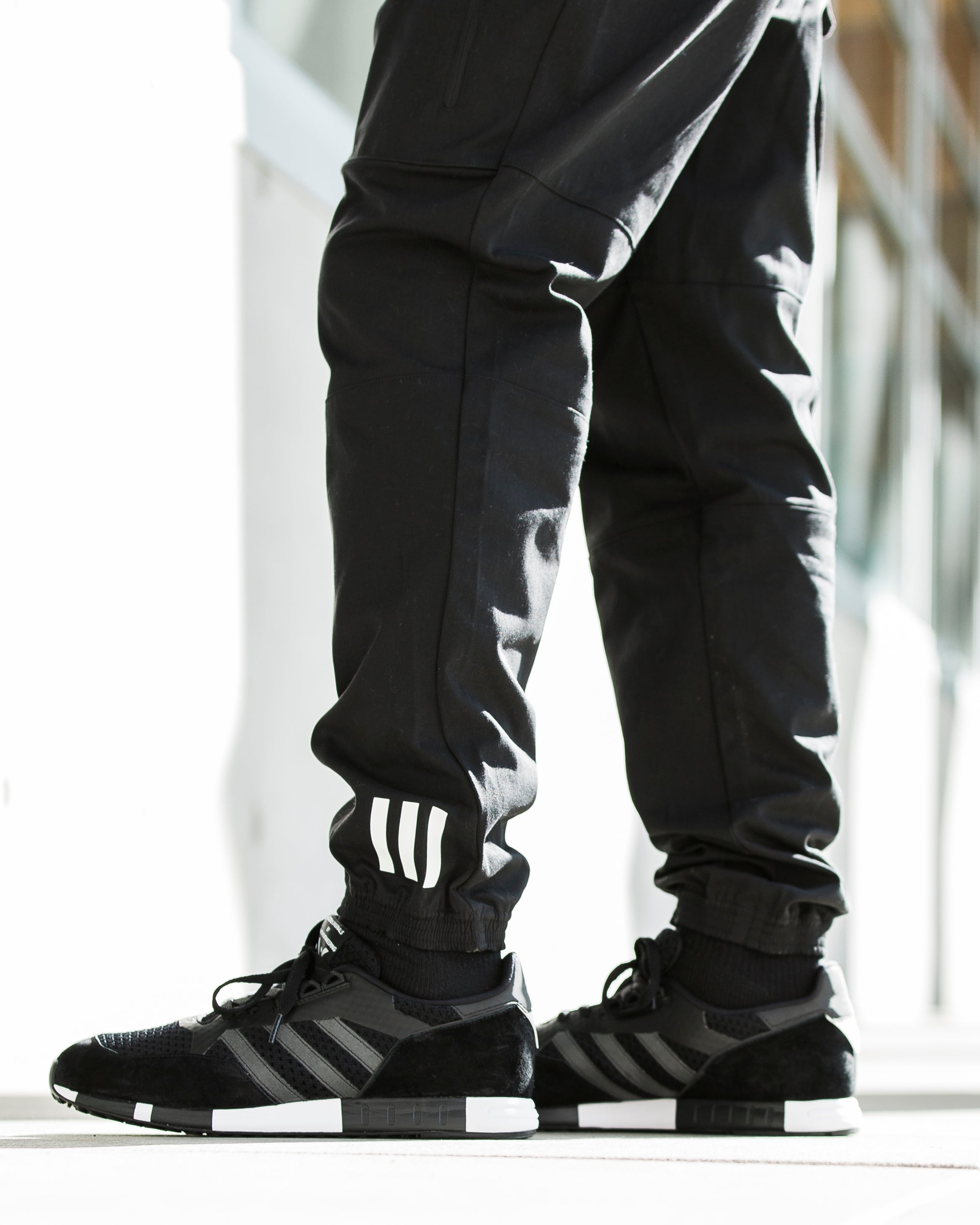 forord ingen stave ADIDAS ORIGINALS BY WHITE MOUNTAINEERING WOVEN PANTS – Livestock