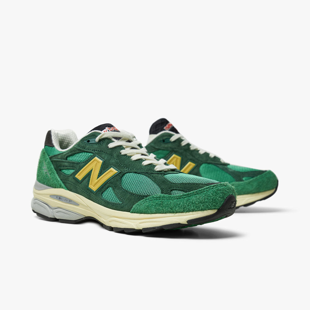 New Balance MADE in USA M990GG3 Green / Gold