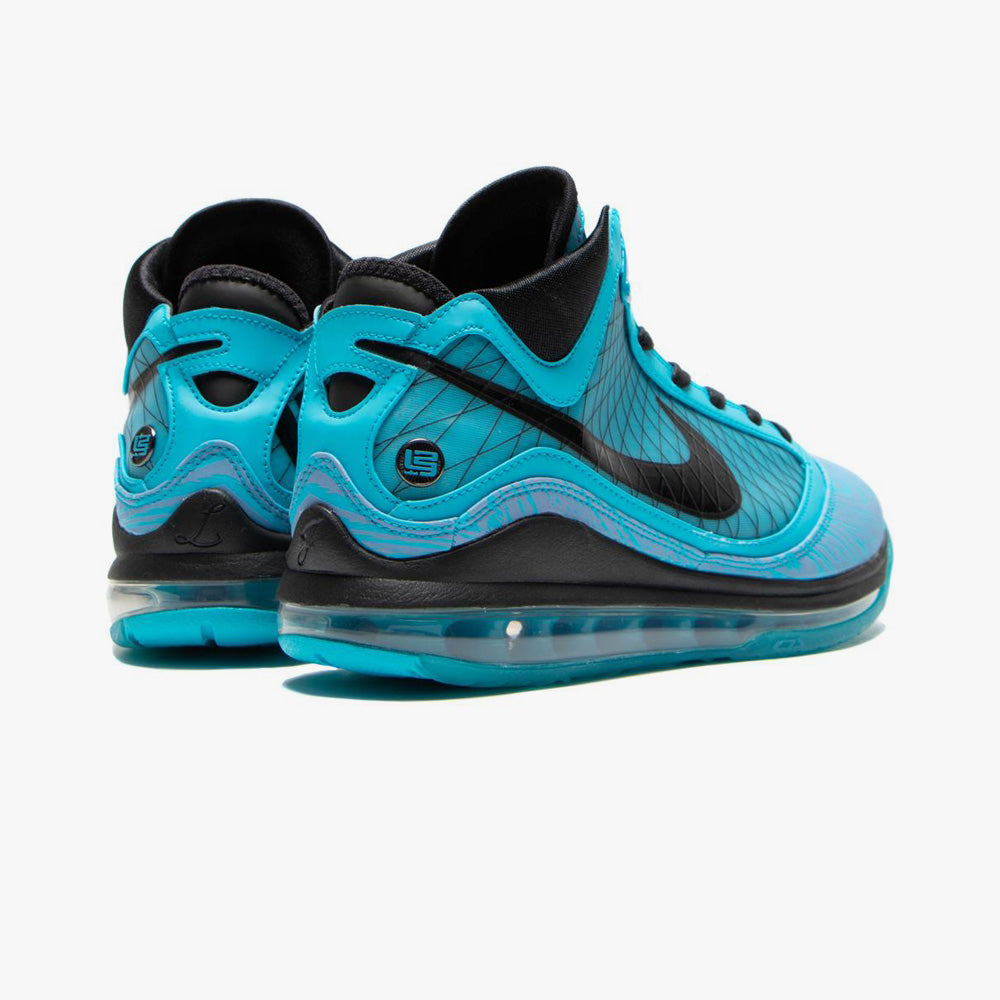 chlorine blue lebron 7