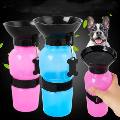Vannflaske til hund, med kopp