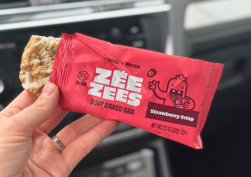 Zee Zees Strawberry Crisp Snack Bar traveling snack