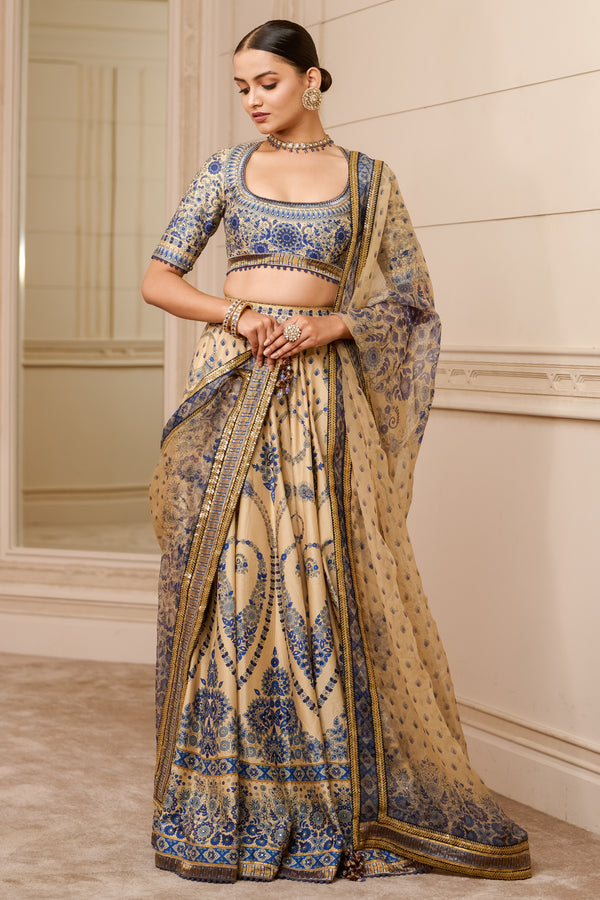 Global Indian – Tarun Tahiliani Official