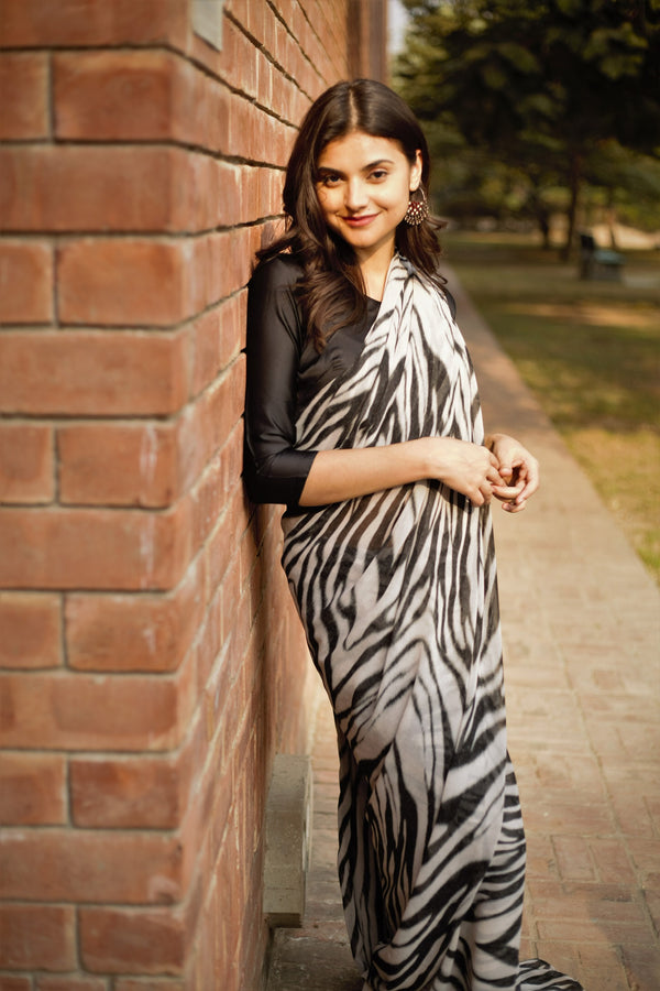 Zebra Monochrome Saree - Online Saree in Pakistan – The Saari Girl - Saree  Online