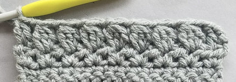 Zig Zag Cluster crochet stitch guide - step 3