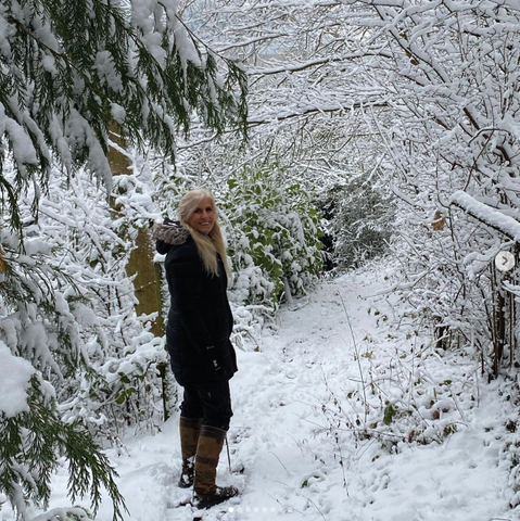 Jo Fellows Winter Mindfulness Walk in the Snow