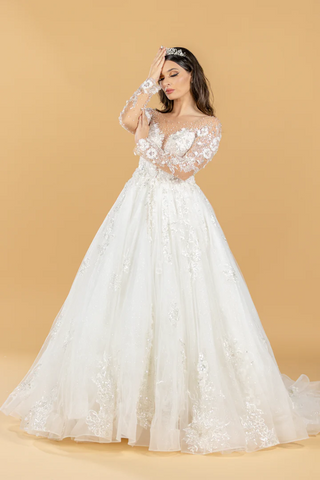 bridal dress for pear body type