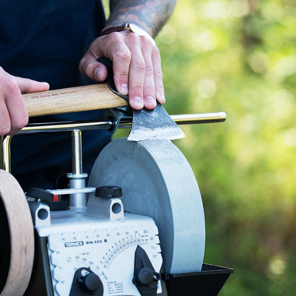 How to Sharpen Your Axes with Precision: A Step-by-Step Guide