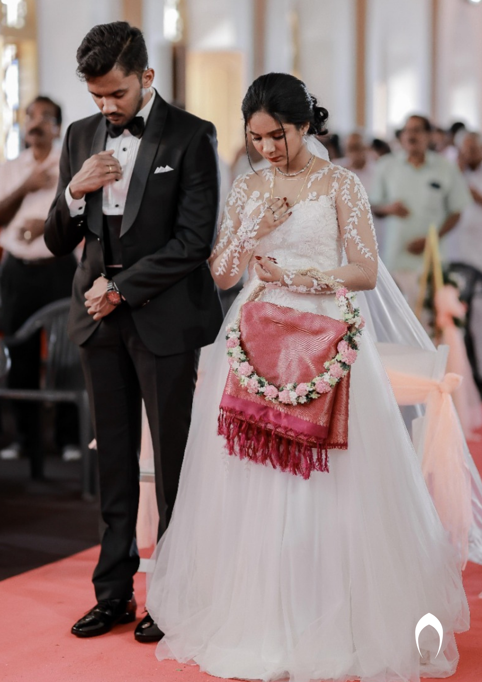 Christian Wedding Gowns at Rs 8000 | Bridal Wear in Vijayawada | ID:  10514222655