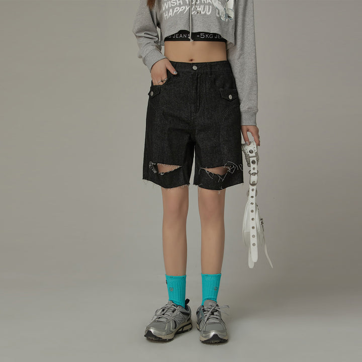 CHUU Oh Snap Denim Shorts, International delivery