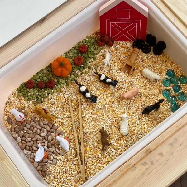 Farm themed sensory bin with easy to put together items.