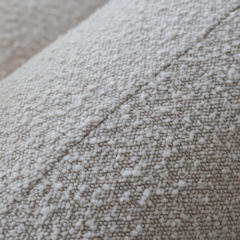 Large Particle Three-Proof Lambswool Fabric There are particles of different sizes on the surface, similar to wool balls, which have a unique touch, and visually have a very good plush feeling. Three-proof treatment, waterproof, oil-proof and stain-proof, even if it is white, you can use it with confidence