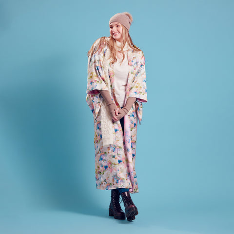 Woman wearing kimono duster