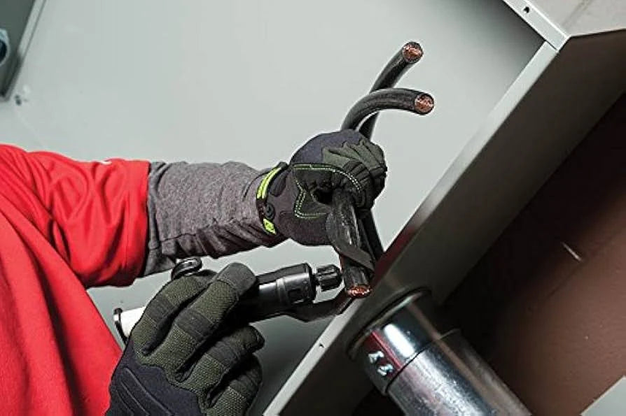 Adjustable Greenlee G2090 Cable Stripper (POP) in Green