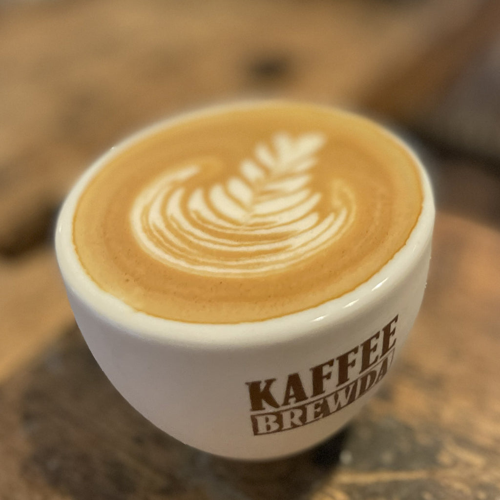 Kaffeebrewda-Cappuccino-Latte-Art