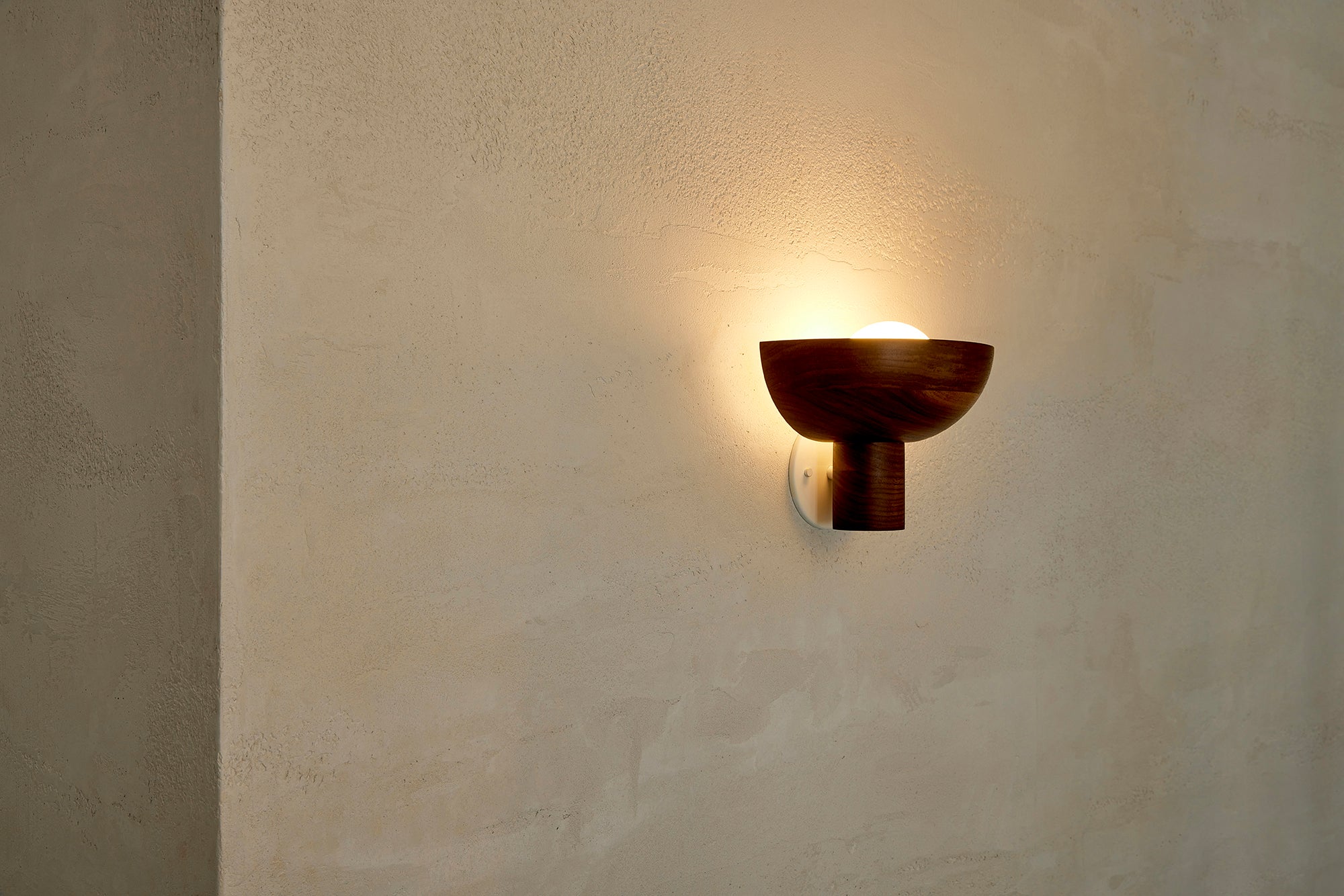 Selene Uplight, Large in Walnut and White Satin. Photographed by Lawrence Furzey.