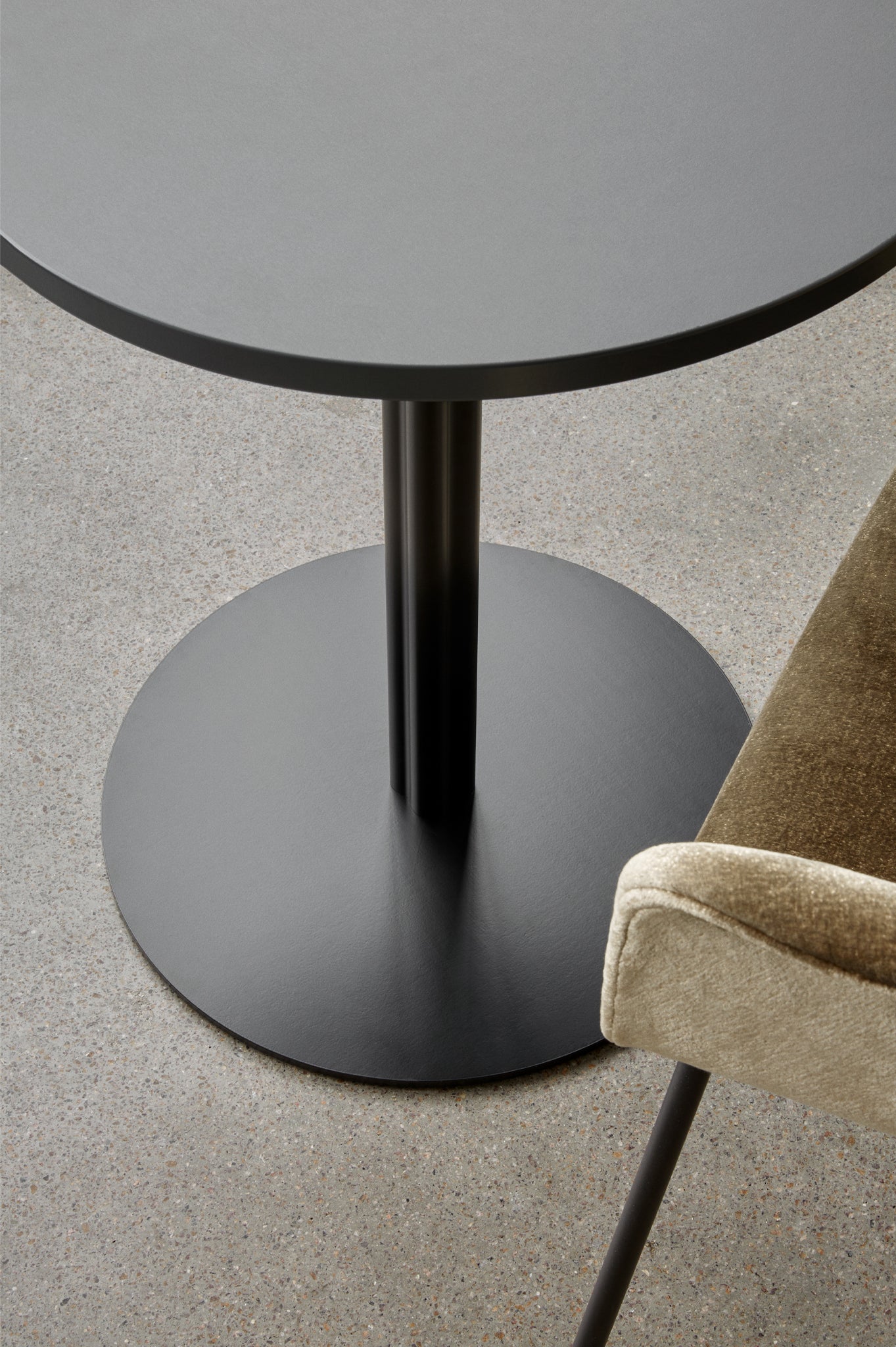 Harbour Column Counter Table Round With Round Base in Charcoal Linoleum