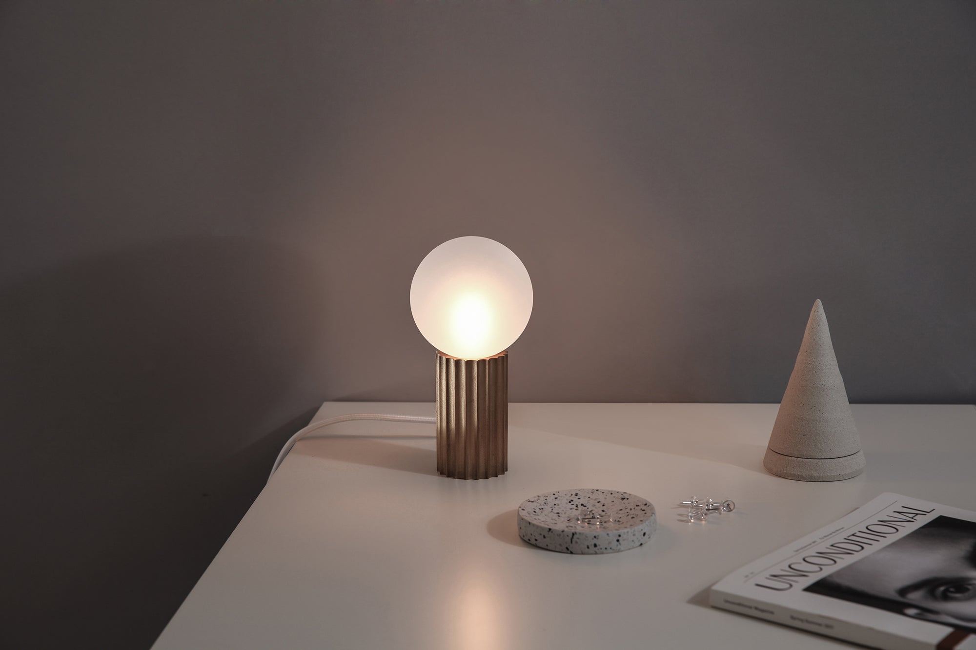 Attalos Table Light 95. Photographed by Leeroy Morgan.