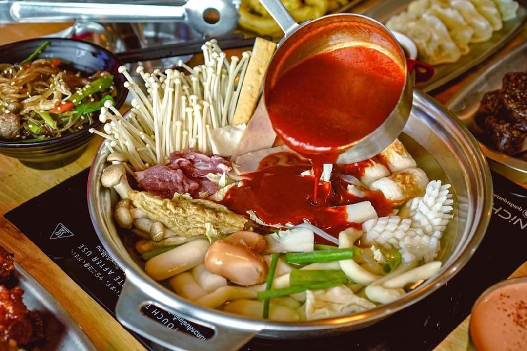 cách làm lẩu tokbokki tại nhà