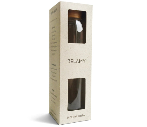 BELAMY Flasche in Graskarton verpackt