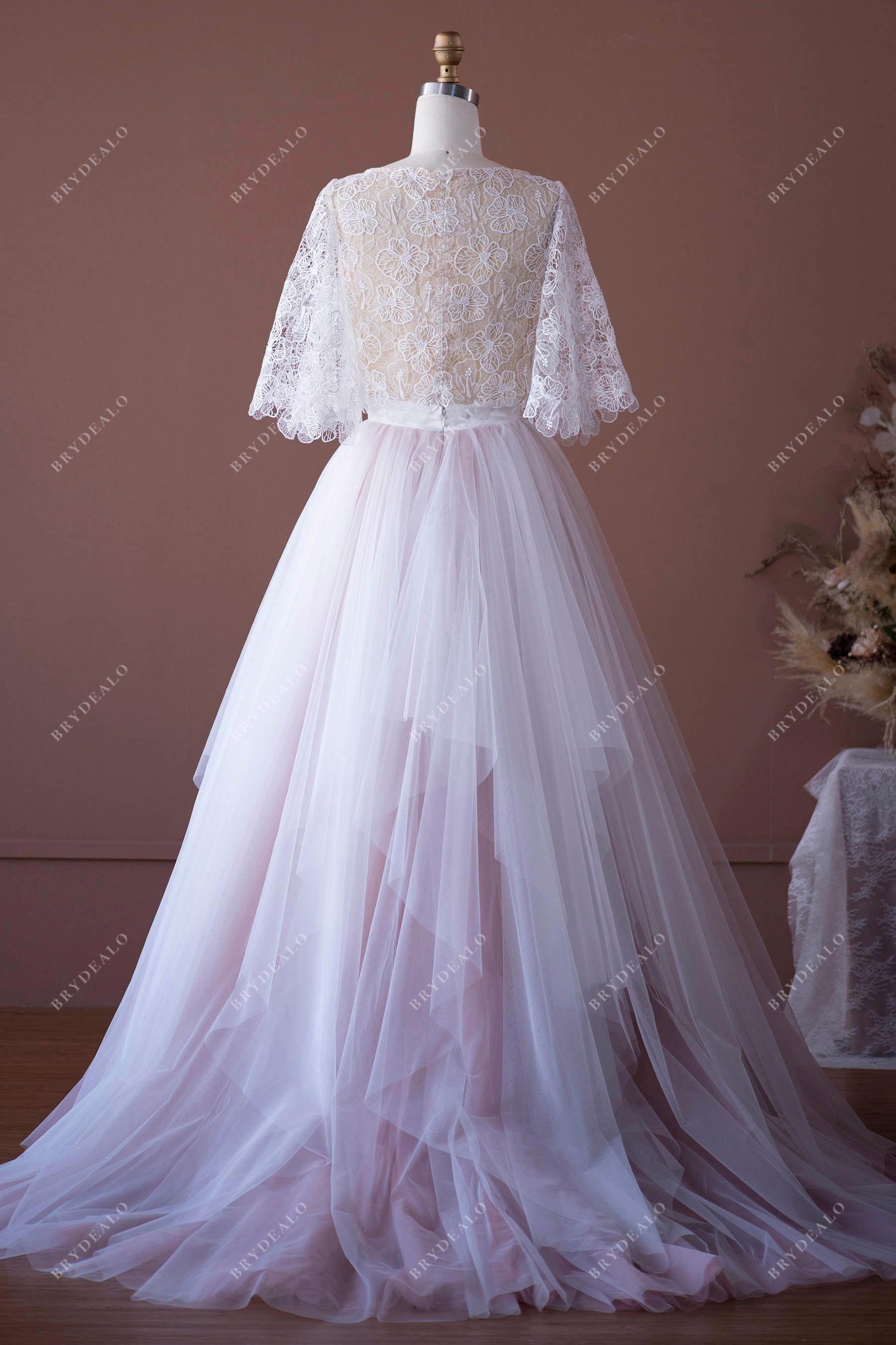 Dreamy Lace Tulle Plunging Neck Spring A-line Wedding Dress