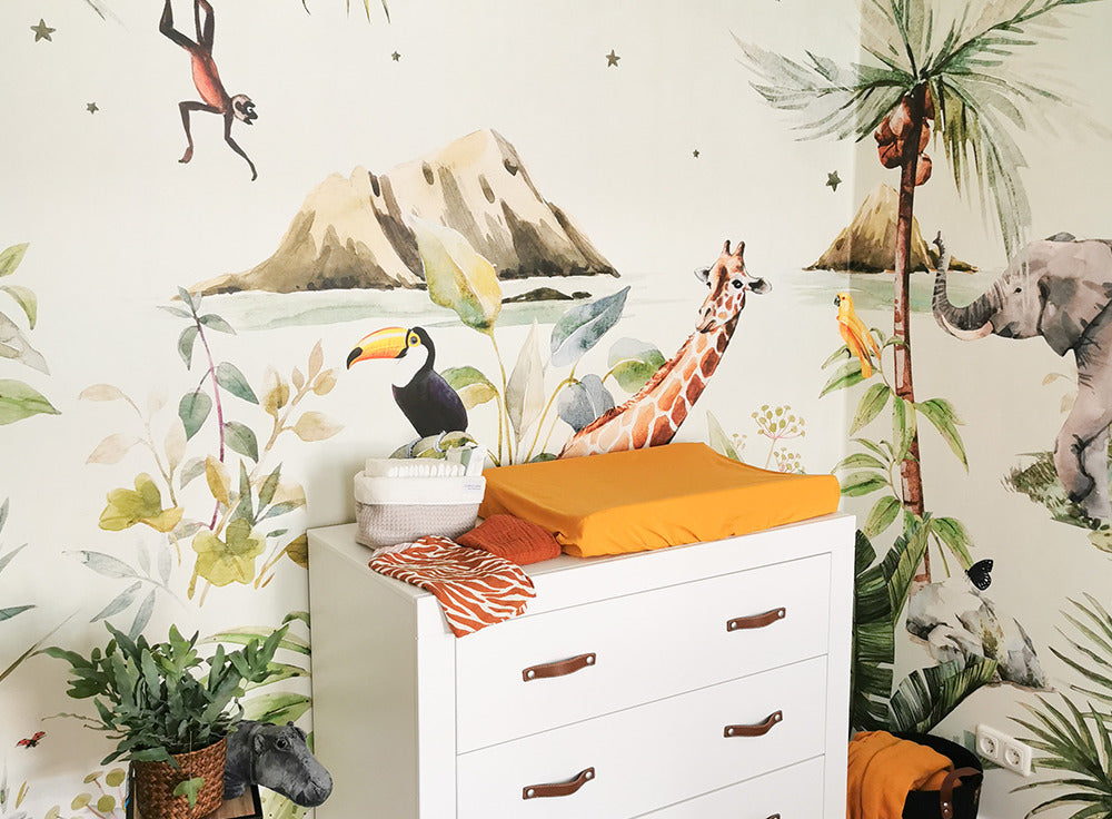 Customised wallpaper Jungle theme Sanny & Charly by Creative Lab Amsterdam