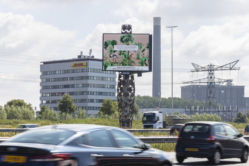 Creative Lab Amsterdam shows from the highway!