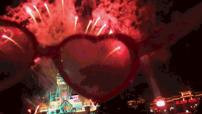 Heart Shaped World Glasses – Token of Love