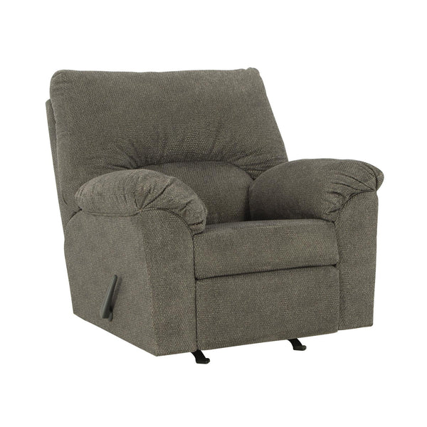 15437 Deluxe Recliner Armchair - Traditional Craftsmanship With