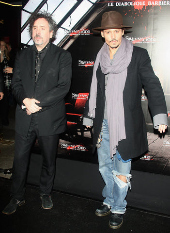 Jonny Depp wearing cashmere pashmina shawl