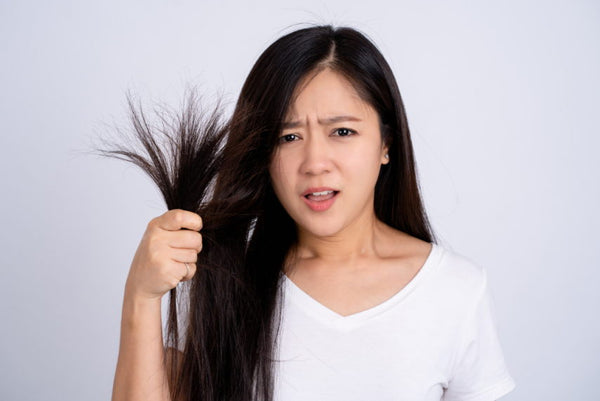 woman with damaged hair benalmadena