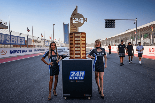 Dubai 24 Hour Race – Rosland Gold Was There!