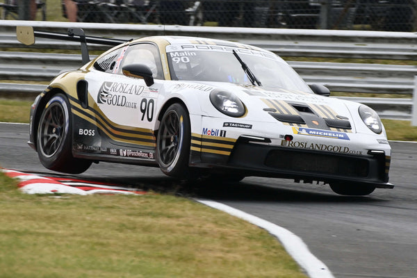 Malin's Unforgettable Display at Oulton Park