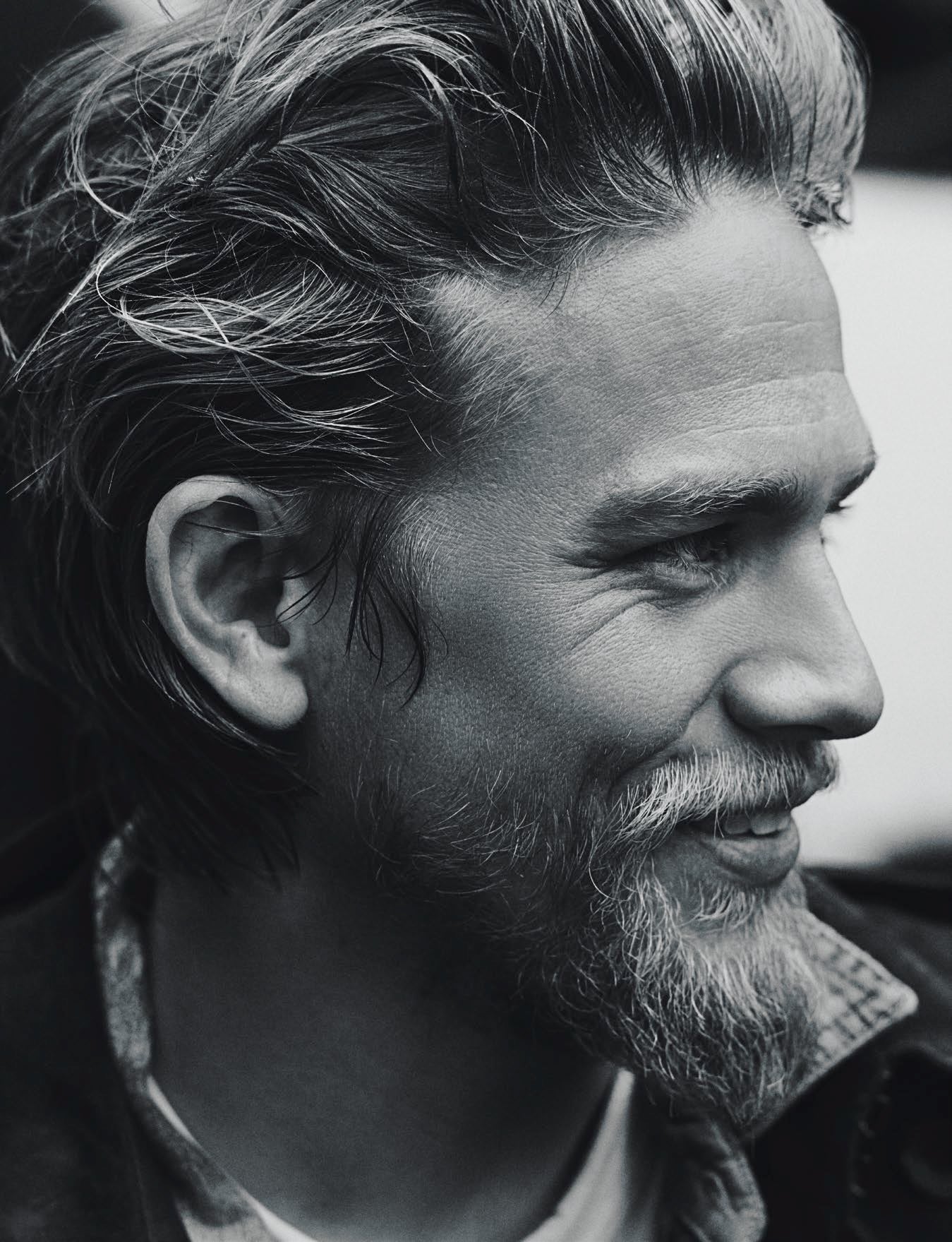 Charlie Hunnam – 22 Pcs by Man of the World