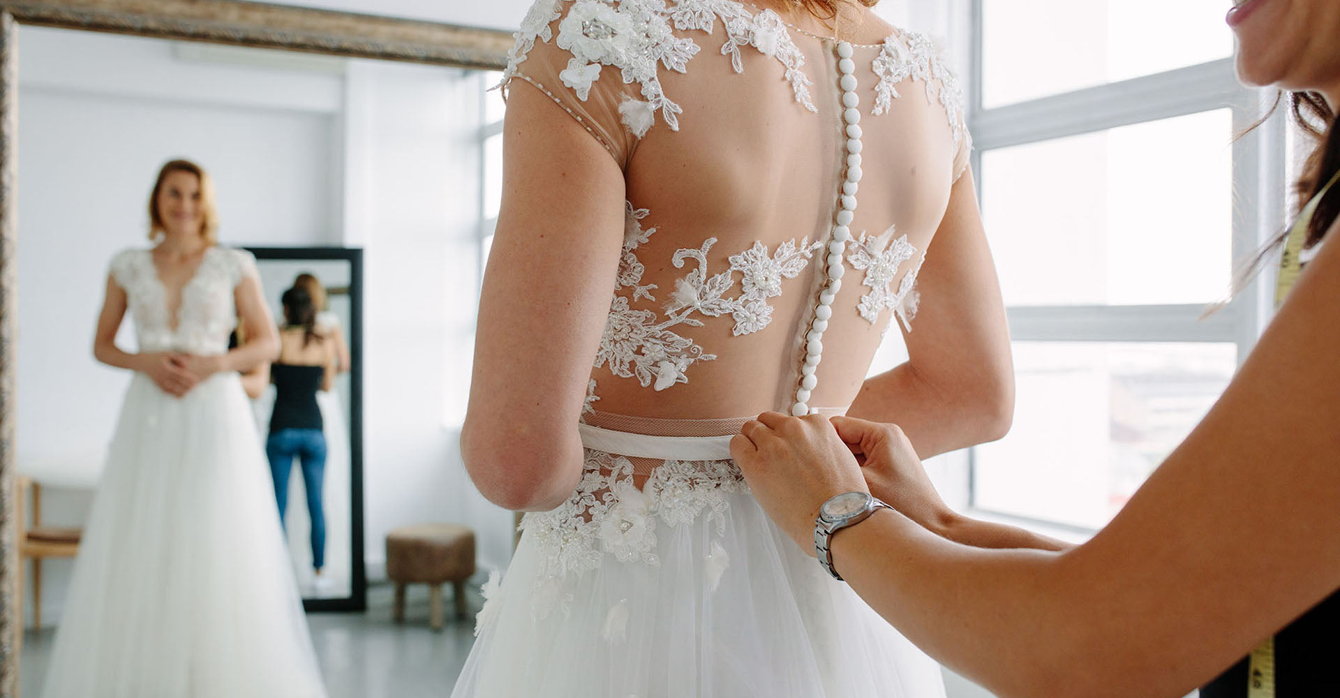 20 Femeninos vestidos de corsé para estilizar tu figura