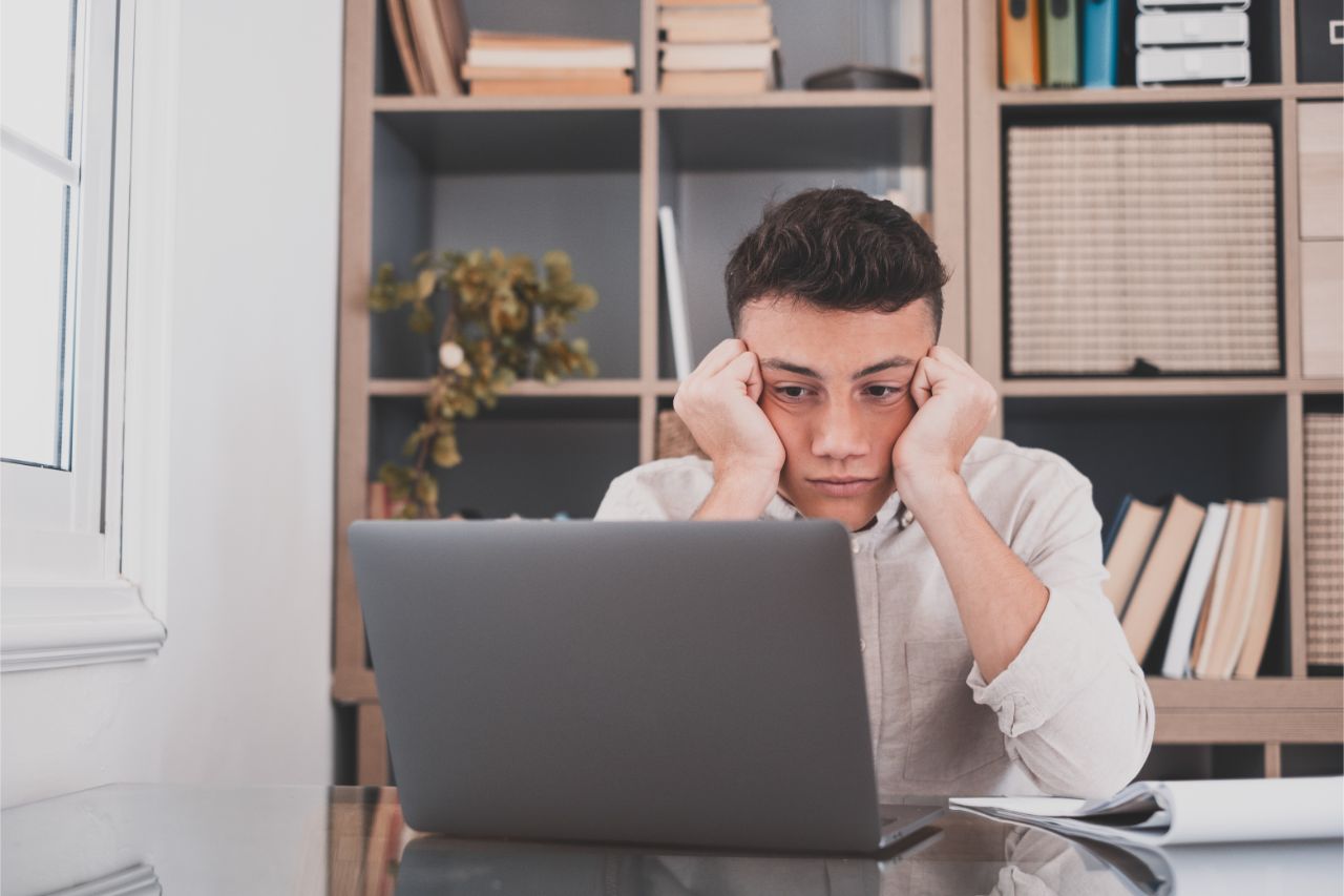 Man sleeping due to the effects of sleep deprivation