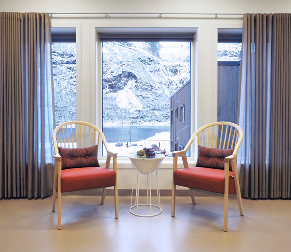 Kåfjord helsetun med tiara stol fra helland møbler