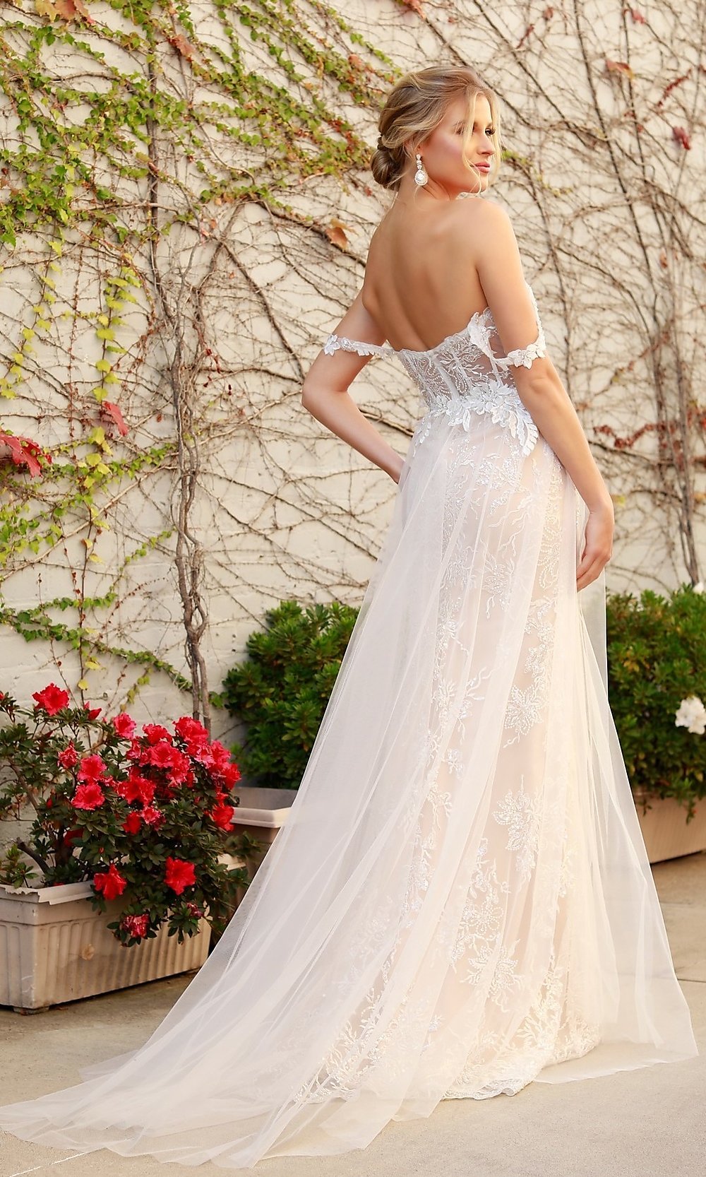 white lace backless prom dress