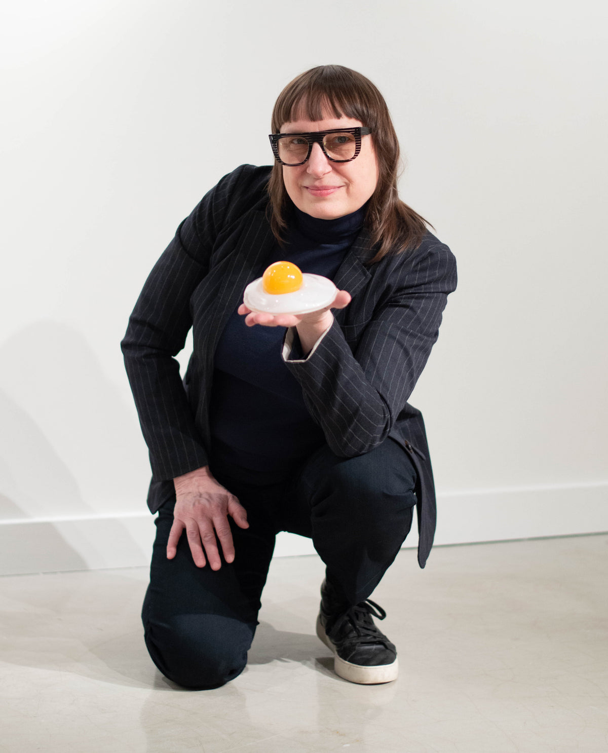 Egg Ring 2 – Deborah Czeresko