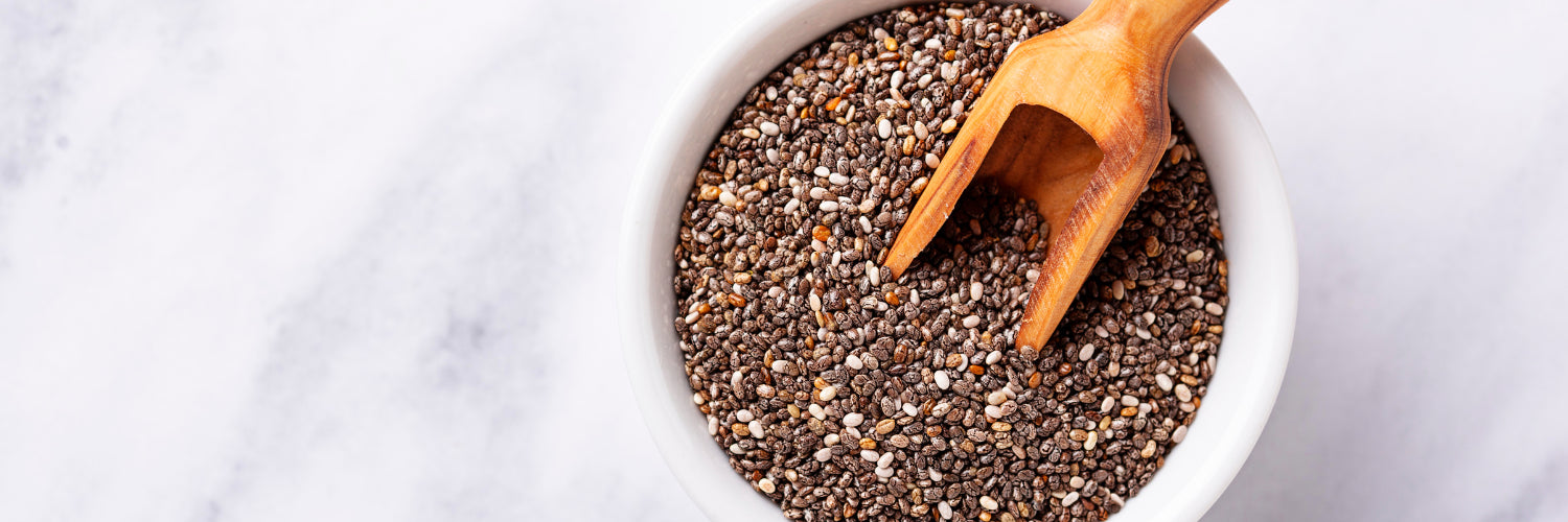 Les graines de chia sont reconnues pour leurs nombreux bienfaits sur la santé, en grande partie grâce à leur richesse en nutriments essentiels.