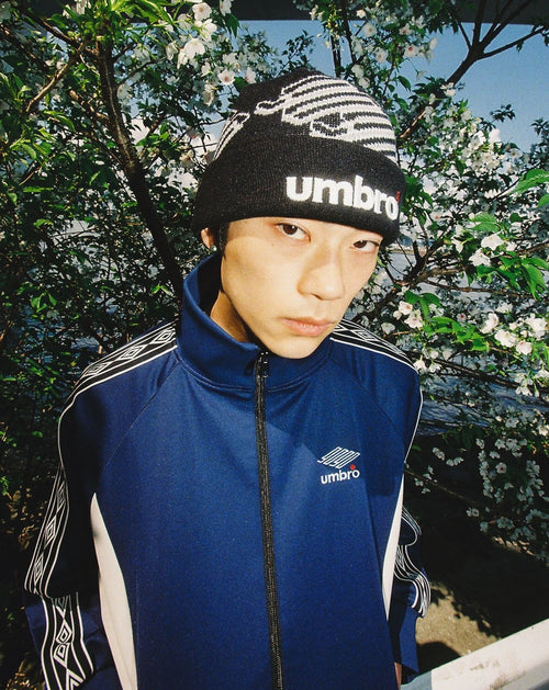 umbro 9090s tech logo track jacket M ネイビ-