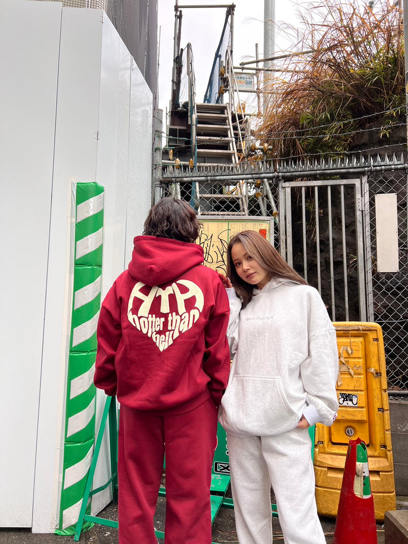 話題の行列 HTH HTH Heart logo hoodie パーカー パーカーブラウン